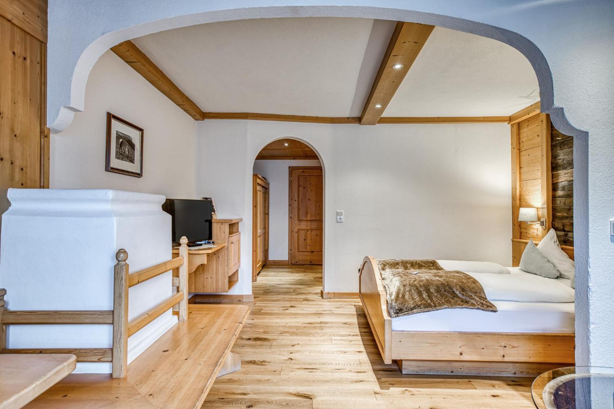 Alpenstolz Hotel