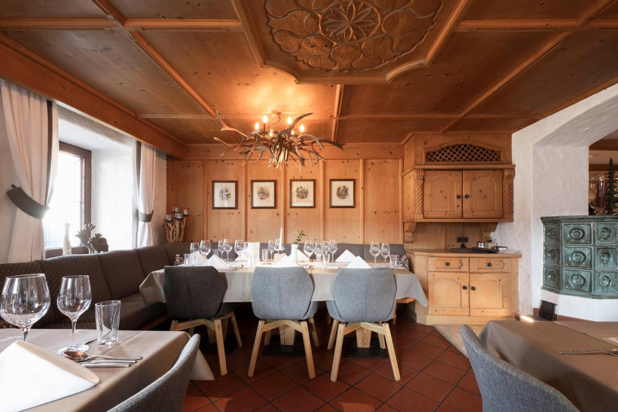 Hotel Alpenstolz 3*