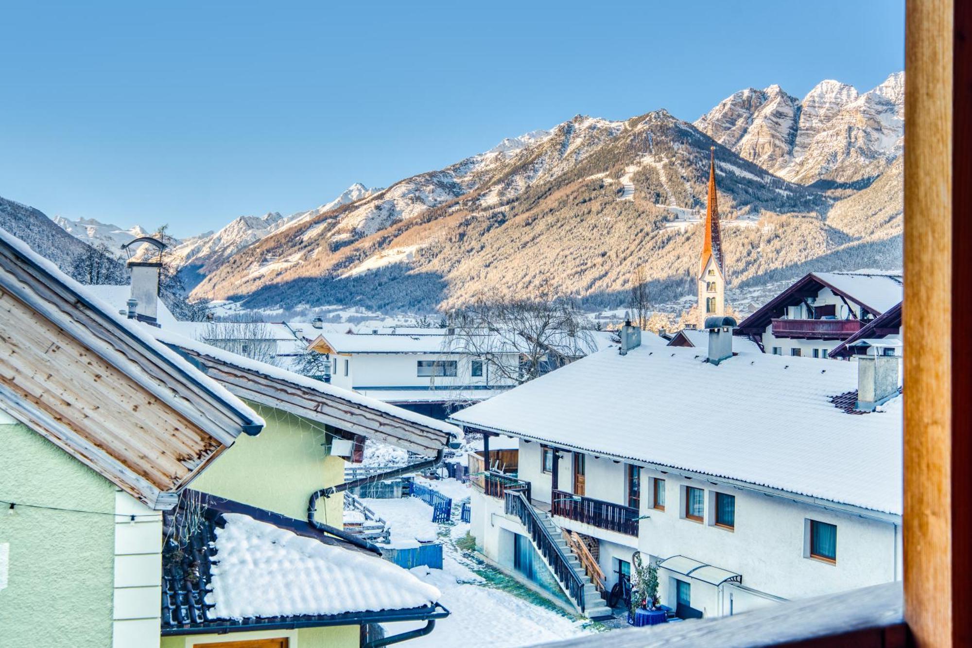 Hotel Alpenstolz 3*